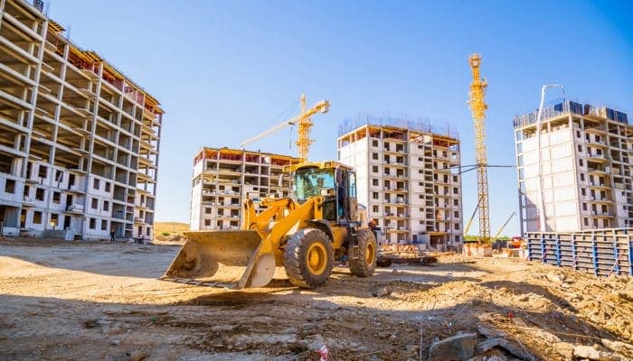 Controle com eficácia os equipamentos de manutenção de obra